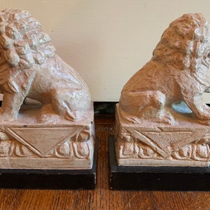 Vintage Composite Foo Dogs, Set of 2