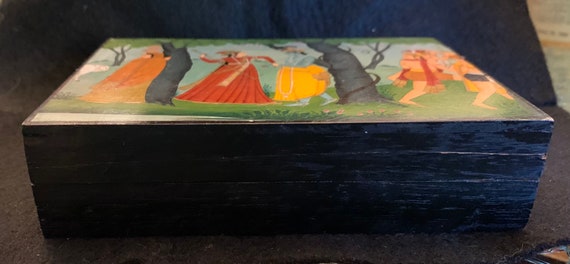 Vintage Hand Painted Wood Box - image 7