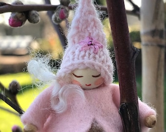 Pompom-Elfen klein (6cm mit Hut) aus der Waldzwerge-Manufaktur