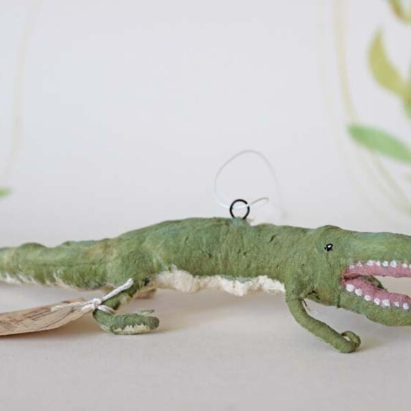 Spun cotton ornament Christmas crocodile aligator