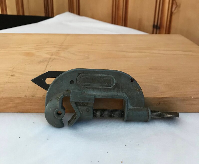 Vintage Metal Tubing Cutter with Reamer
