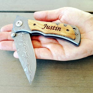 Personalized Pocket Knives DAMASK. Gift for Him. Gift for Dad, Husband, Brother, Boyfriend, Groom, Groomsmen.