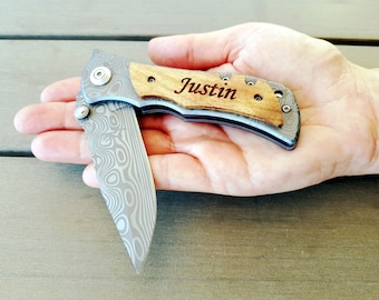 Personalized Pocket Knives DAMASK. Gift for Him. Gift for Dad, Husband, Brother, Boyfriend, Groom, Groomsmen.