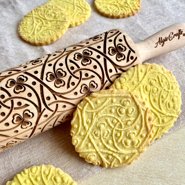 CLOVER KNOT Embossing Rolling Pin for embossed cookies. Paddy's Day. Irish knot for pottery by AlgisCrafts