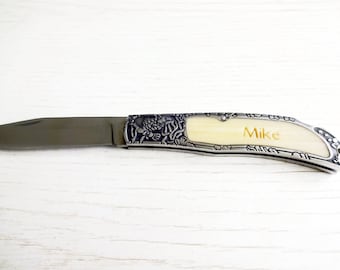 Personalized Pocket Knives. Gift for Him. Gift for Dad, Husband, Brother, Boyfriend, Groom, Groomsmen, Best man, Friend. Folding knife