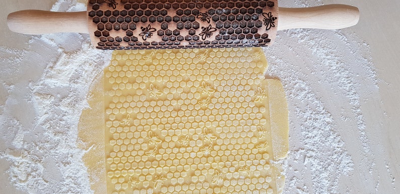 HONEYCOMB Embossing Rolling Pin. Laser Cut Dough Roller for Embossed Cookies with Honey Bee Pattern by AlgisCrafts image 3