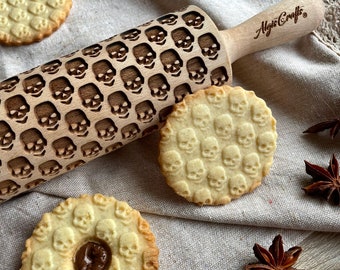 SKULL Embossing Rolling pin. Wooden Engraved Dough Roller with Skulls by AlgisCrafts. Haloween Cookies. Funny Gift for Friend