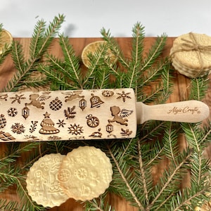 CHRISTMAS GIFTS Embossed Rolling pin. Embossing Rolling Pin for Holiday Decoration. Christmas Gingerbread Cookies. Pattern by AlgisCrafts