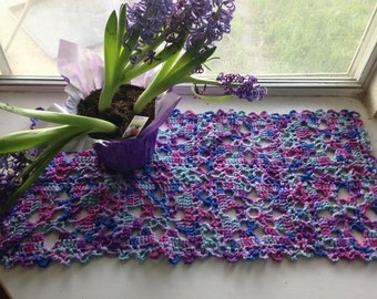 Table Runner in Cotton in Spring Colors