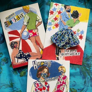 NOVO! Conjunto de três cartões de aniversário com estampa Liberty feitos à mão da moda vintage com verdadeiros vestidos florais com estampa Liberty costurados no cartão