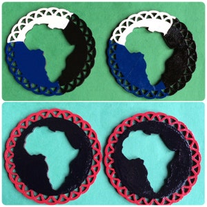 Pendientes de mapa africano pintadoa a mano - negro y rojo o blanco azul negro