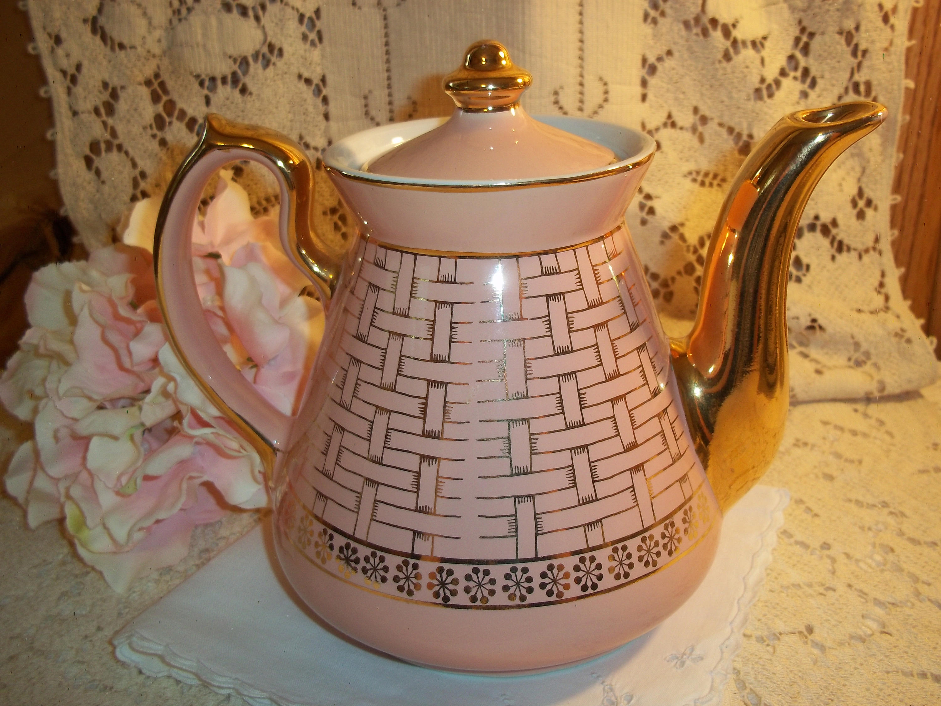 Vintage Hall Pink n Gold Teapot Circa 1940's Cottage Style Etsy