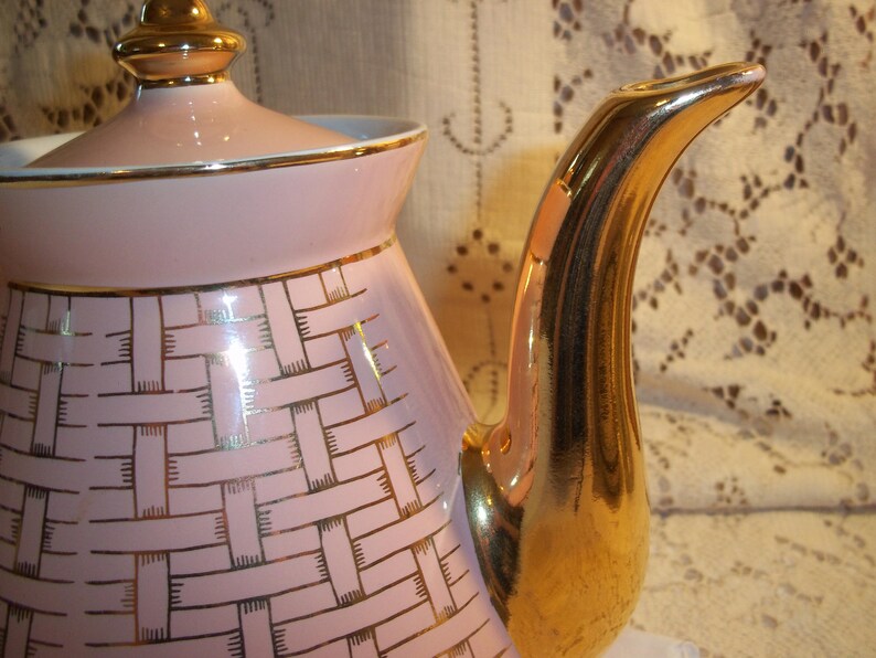 Vintage Hall Pink n Gold Teapot Circa 1940's Cottage Style Etsy