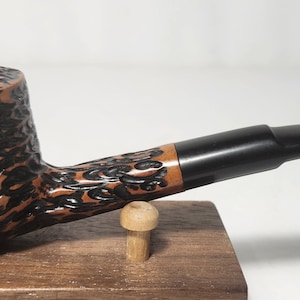 J Paul Tucker Italian Rusticated Tobacco Pipe Unsmoked Italy