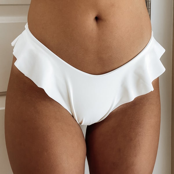 Tropez Bikini Bottom - Ruffle French Style Cheeky Swimwear Seamless