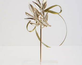 Olivenzweig aus vergoldeter Bronze auf Plexiglas, griechische Kunst