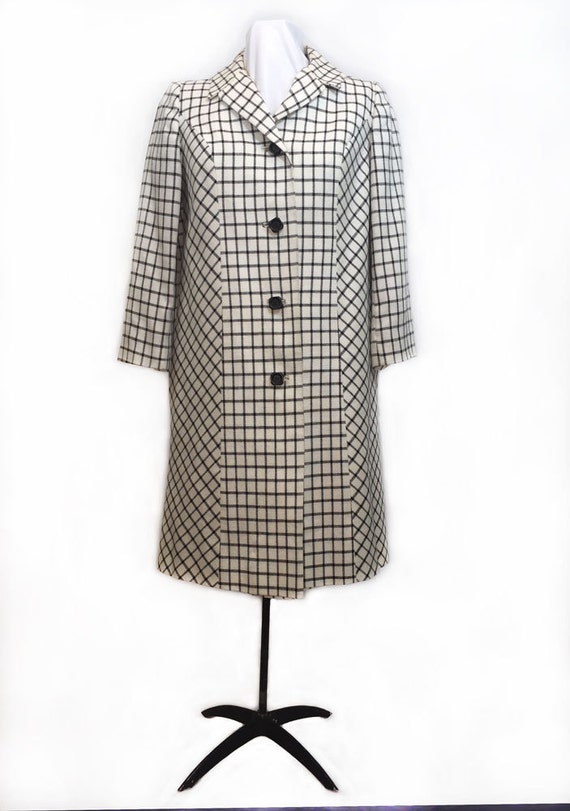 1960s Black/White Window Pane Linen Coat, Holly G… - image 2