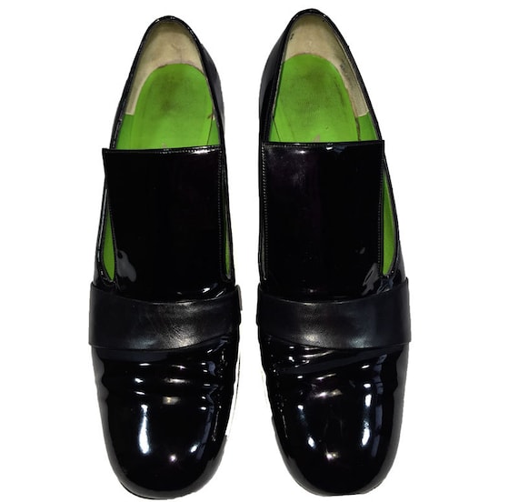 1960s Black Patent Leather Mod Chunky Heel - image 4
