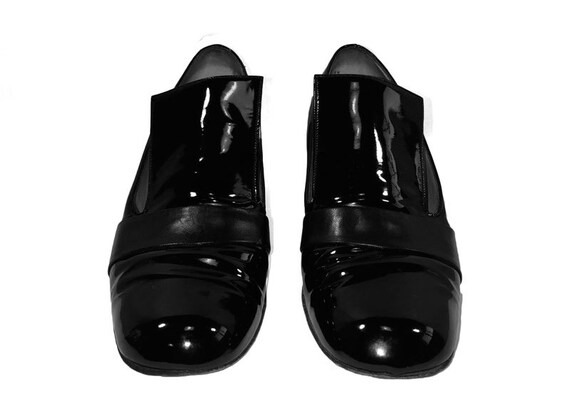 1960s Black Patent Leather Mod Chunky Heel - image 2