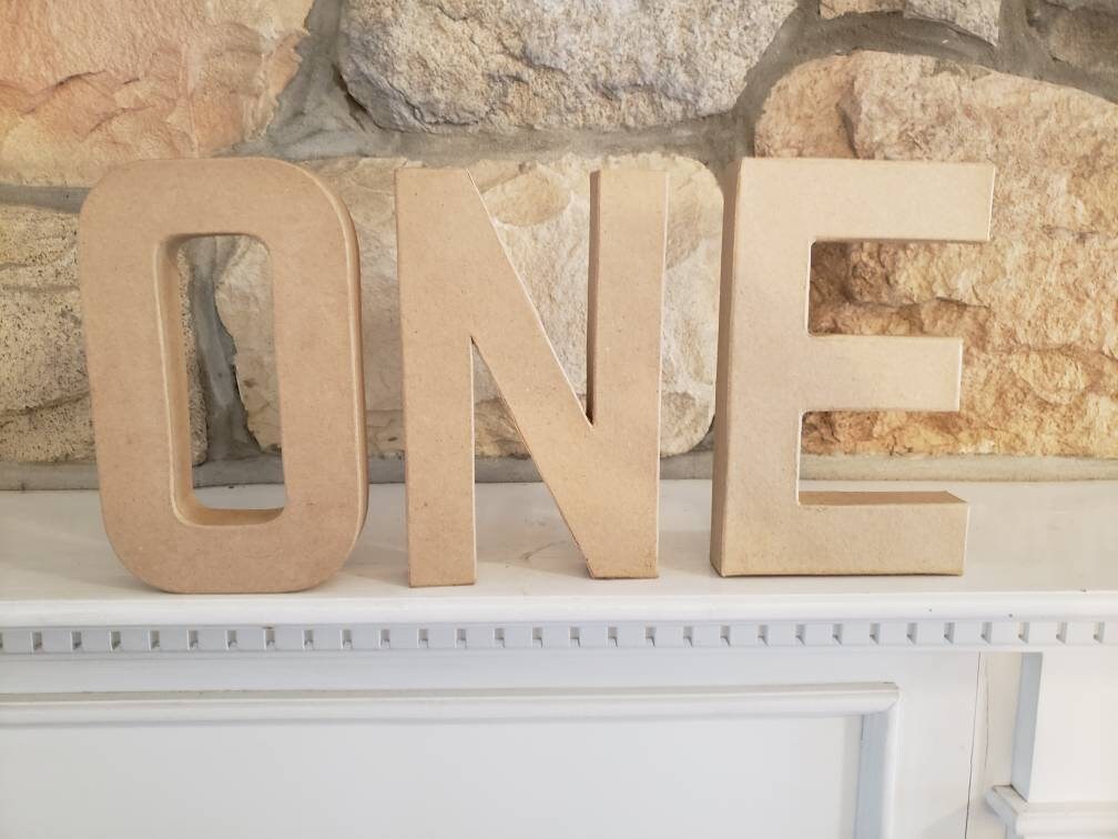 One Sign Photo Prop for First Birthday,Wooden Number Sign,Cake
