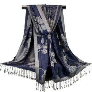 Elegant Floral Pashmina Scarf | Luxurious Shawl for Women | Sophisticated Evening Wrap | Premium Gift for Loved Ones, Friends & Family