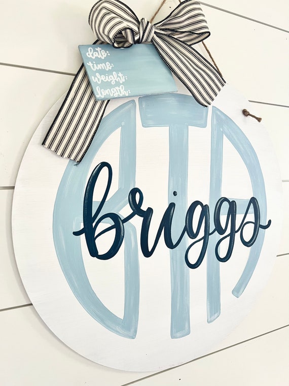 Baby best sale born hangers