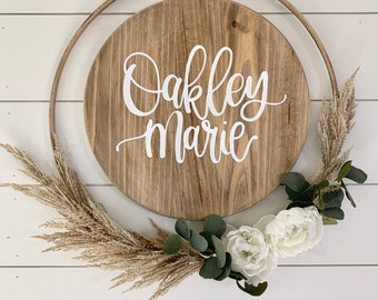 Nursery Name Sign with Flowers, Circle Nursery Name Sign Girl, Boho nursery Decor, Floral Hoop Wreath, Personalized Baby Name Sign