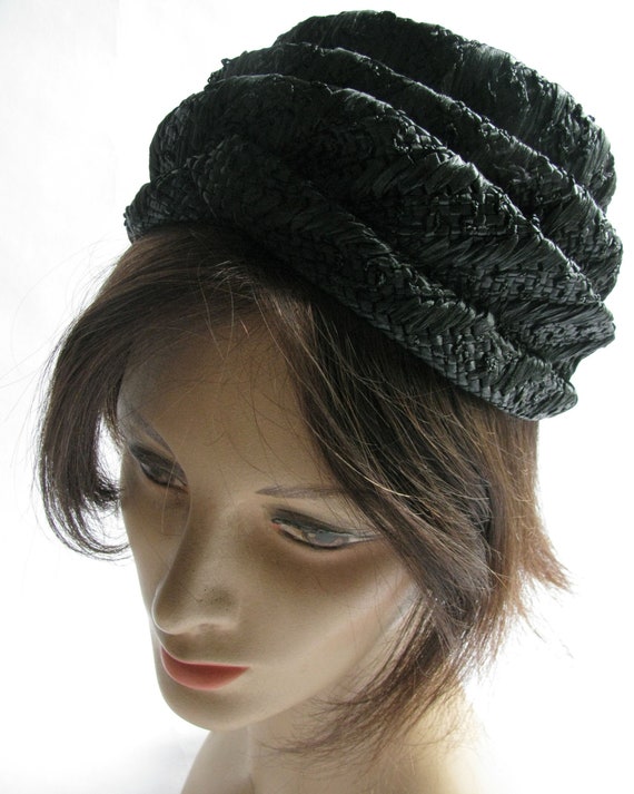 Vintage 1950s Black Straw Turban Hat