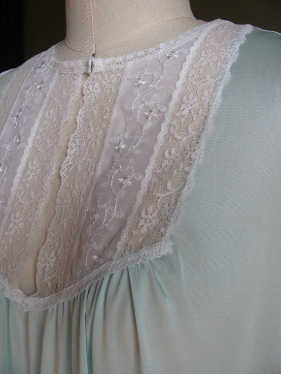 Vintage 1950s Light Aqua Nylon Nightgown with Whi… - image 4