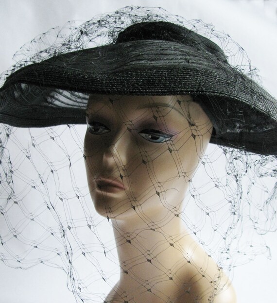 Sheer Black and Straw hat with netting - image 2
