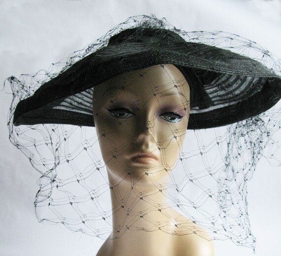 Sheer Black and Straw hat with netting - image 4