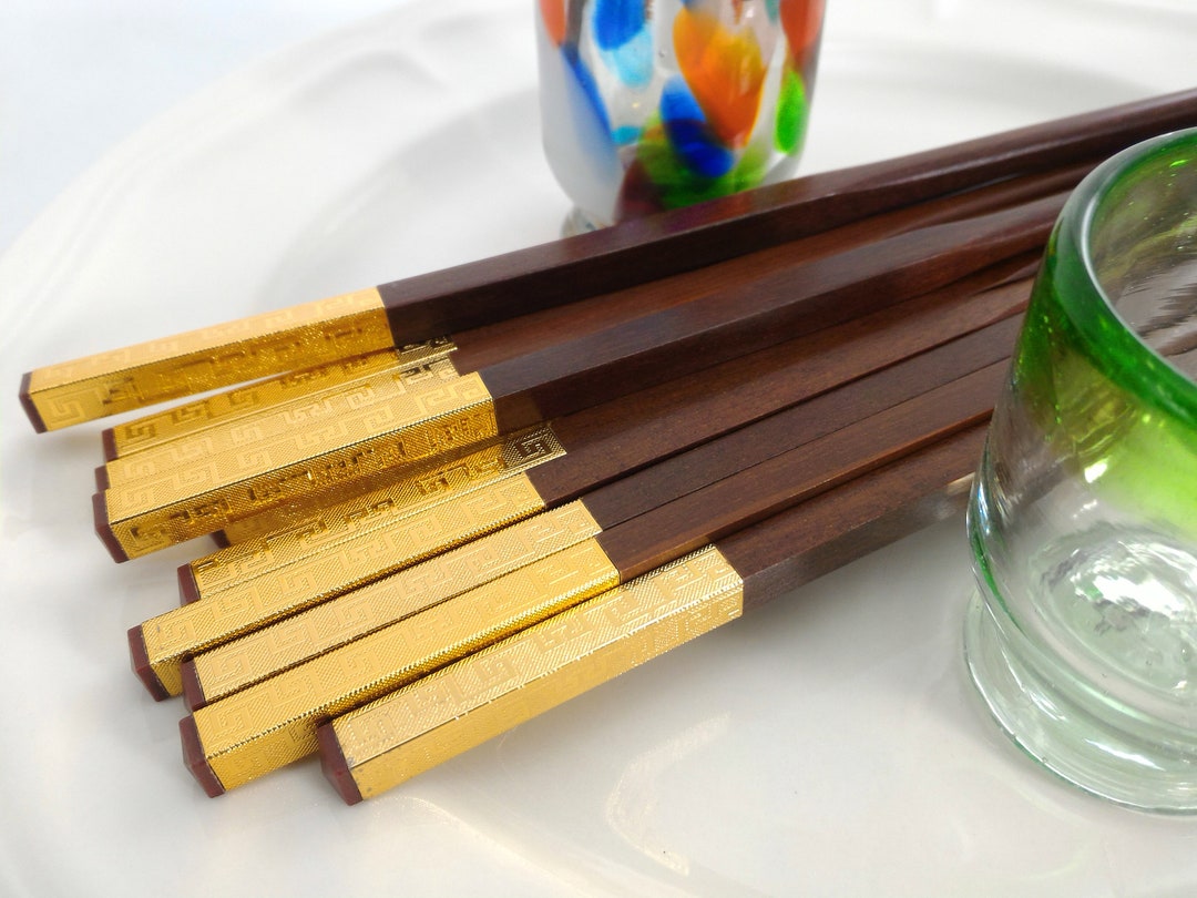 Modern Gold Chopstick. A Cool and Unique Chopstick Party Favor, Sushi