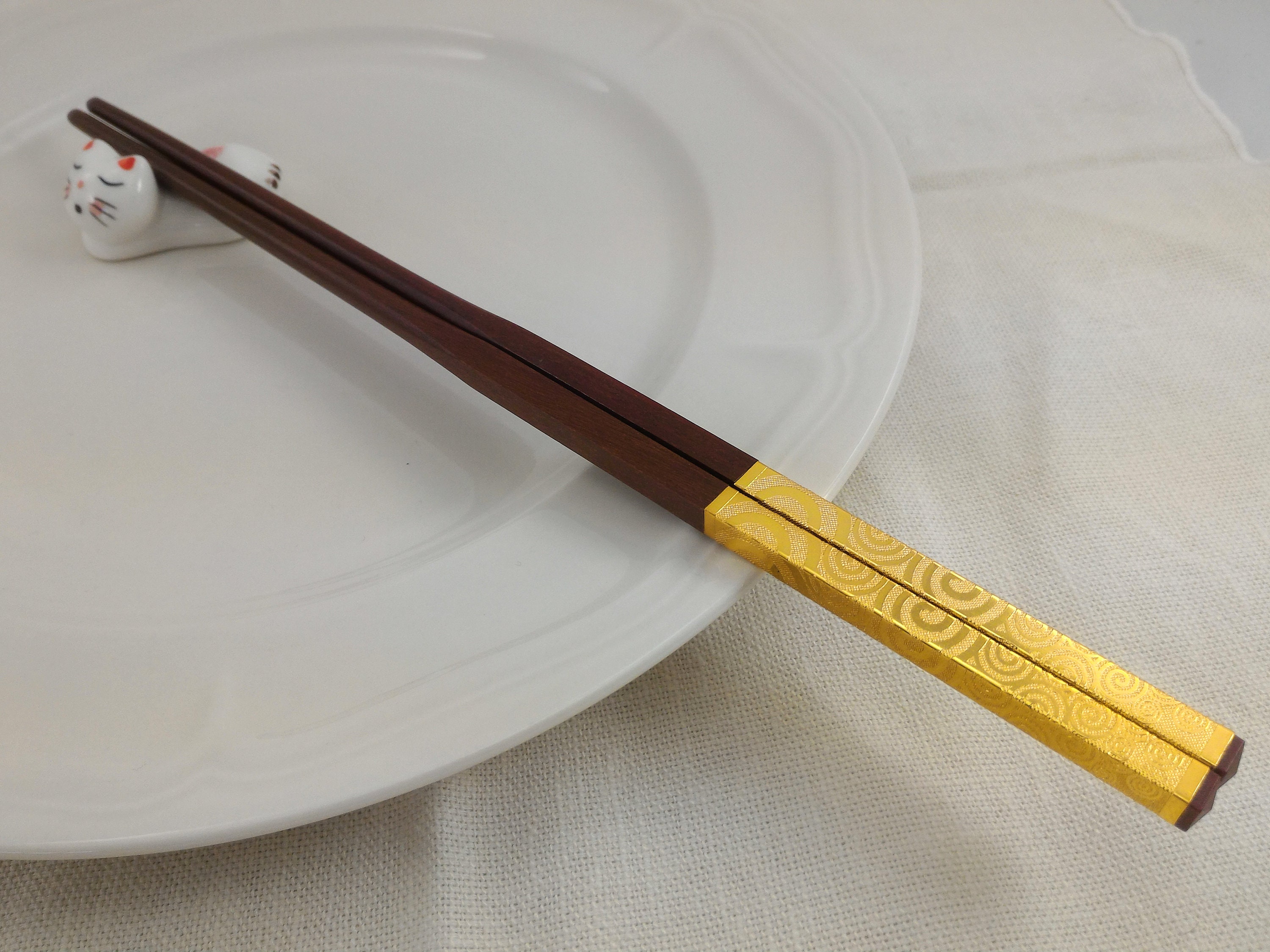 Deluxe Luxury Chopsticks. Perfect Reusable Wood Chopstick 