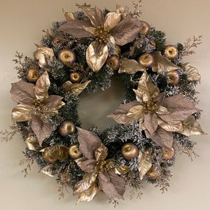 24 Inch Gold Christmas Wreath for Door, Gold Poinsettia Christmas Wreath, Champagne Christmas Decor, Holiday Wreath for Door or Fireplace