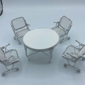 Vintage 5 Piece Dollhouse Patio Furniture Set, 1:12 Scale Dollhouse Furniture, White Dollhouse Patio Furniture, Vintage Dollhouse