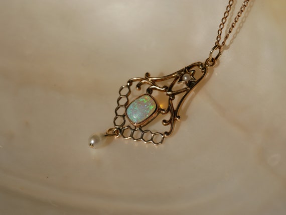 Art Nouveau Opal and Pearl Lavalier - image 5