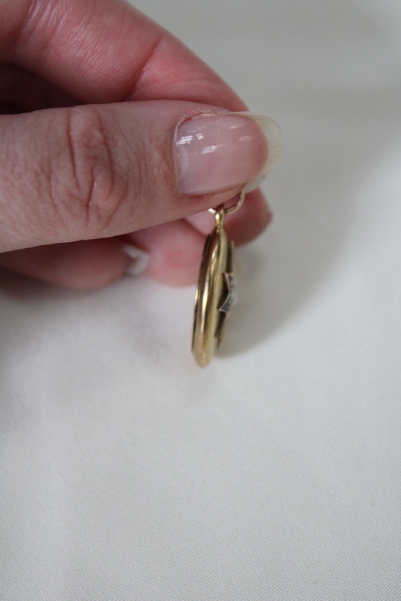 Antique Victorian Locket Back Pendant in 14k Gold… - image 7