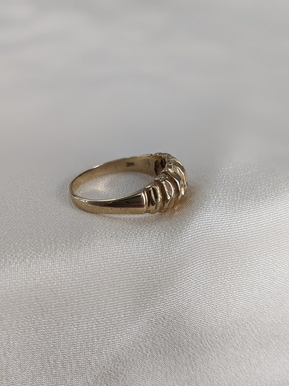 Vintage 14k Yellow Gold Textured Shrimp Ring - image 3