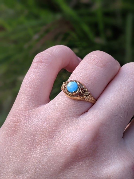 Vintage 1950s 14k Turquoise Dome Ring with Filigr… - image 6
