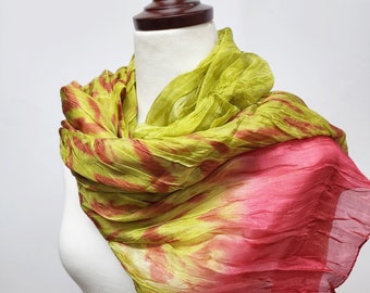 Silk Habotai Hand dyed scarf / Hand tie dye / 100% Silk / Crinkled