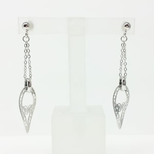Filigree Dangle Earrings with Butterfly Flower Oval Drop Design 14K White Gold