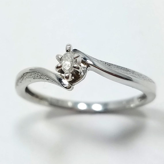 magic glo diamond ring