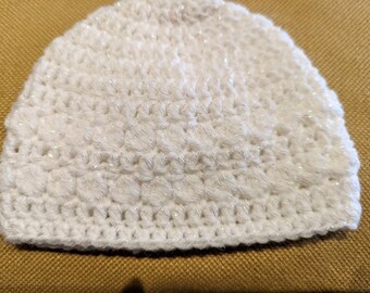 0-3 month old baby crochet hat PATTERN. Designed by me.