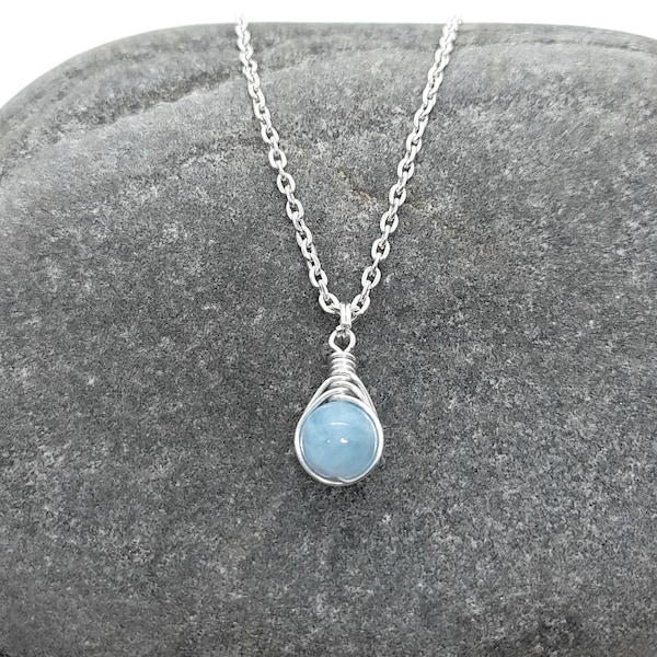 Aquamarine Necklace - Etsy UK
