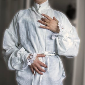 Modèle de modèle de chemise en lin du XVIIIe siècle image 1