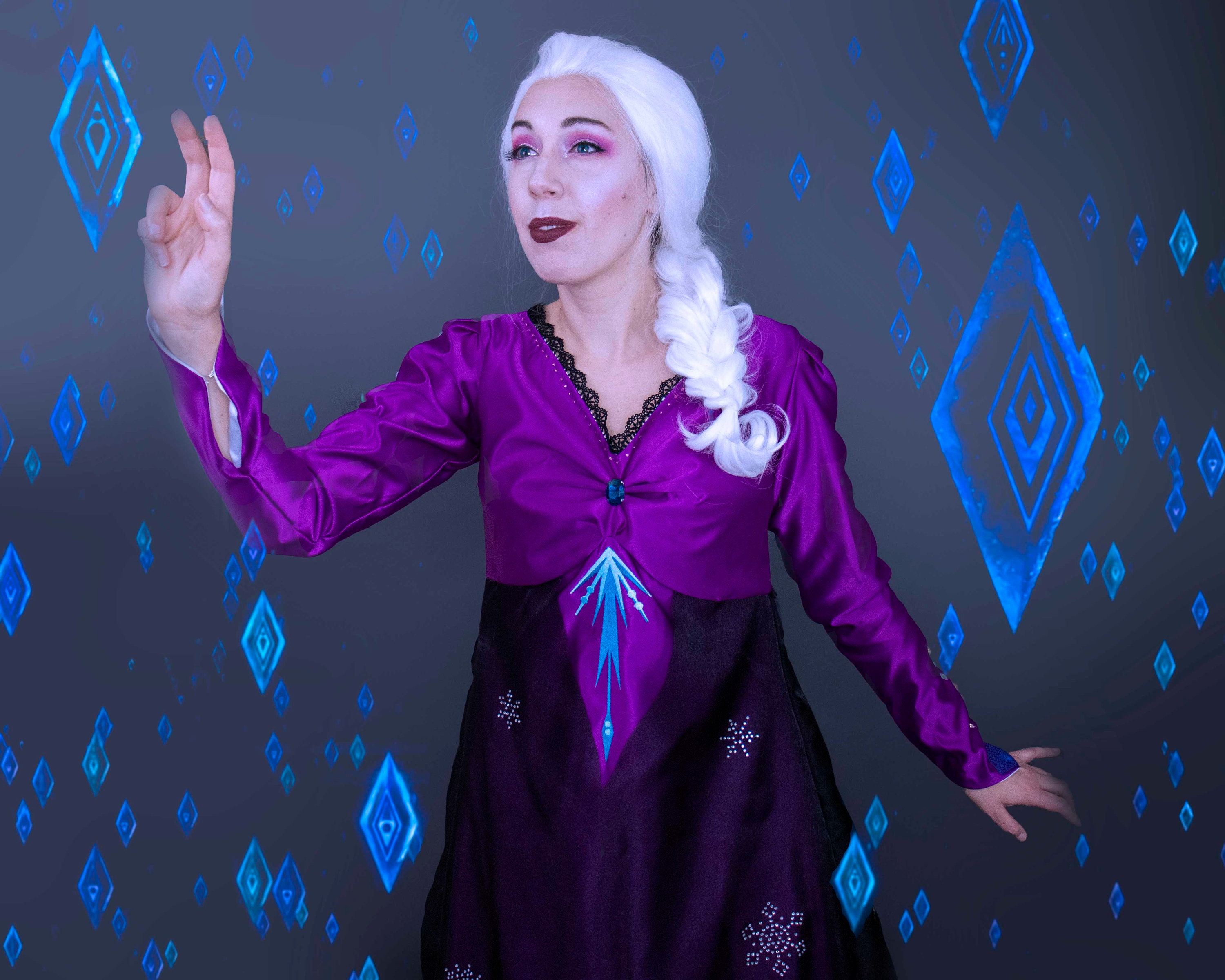 Elsa de Frozen 2 Vestido morado hacia lo desconocido Plantilla de