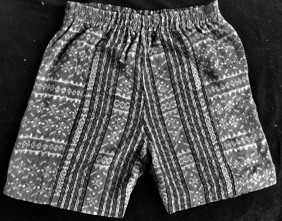 Vintage Indonesian Ikat Shorts Soft Hand Woven St… - image 5
