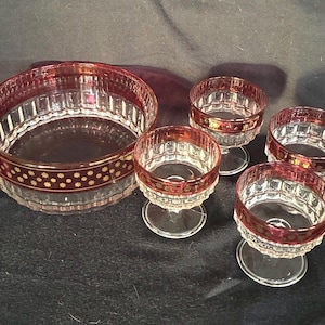 Legendarisk Stampi Francolini Rubinröd Guld Trifle Skål Set – Italienskt Konstglas Set från 1960-talet (5 Delar)