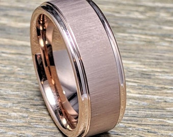 Banda de boda de oro rosa de tungsteno, banda de tungsteno de 8 mm, tungsteno de oro rosa, ajuste cómodo, tungsteno unisex, anillo de promesa de parejas, anillo de hombre