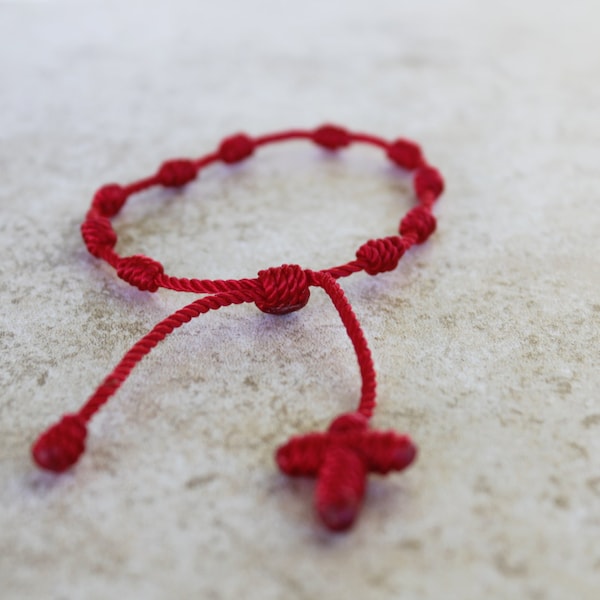 Red bracelet , red string bracelet ,decenario bracelet,cross bracelet,handmade bracelet,rosary bracelet,pulsera roja,black rosary